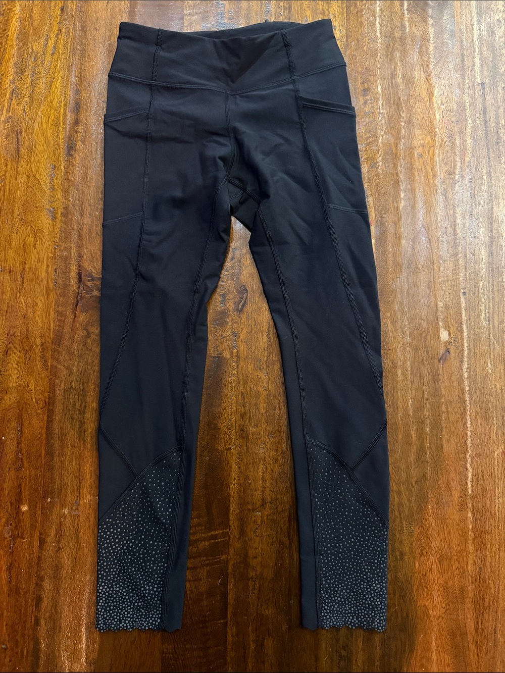 lululemon athletica Black 7/8 Leggings with Reflective Detail NEW WITHOUT TAGS